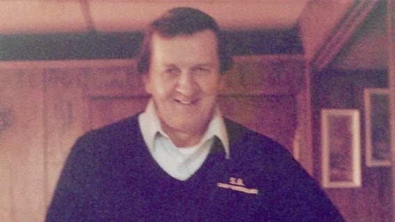 Detroit Fire Department honors 90-year-old Chaplain on his birthday