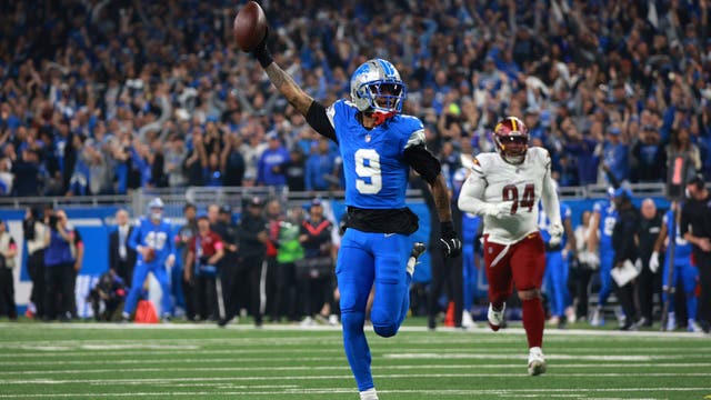Lions sign WR Jameson Williams to three-year contract extension