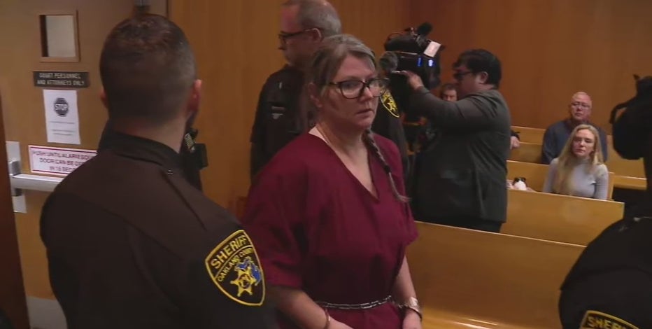 Judge denies Jennifer Crumbley's motion to remove Oakland County prosecutor from case