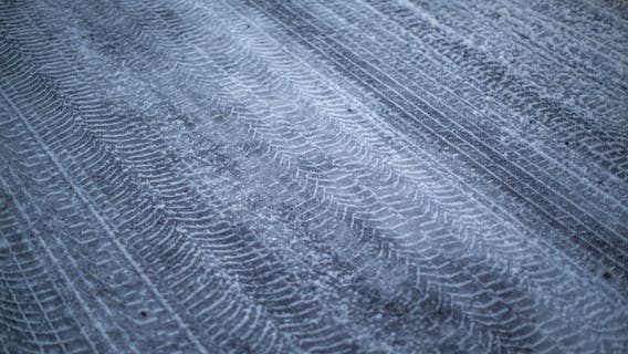 Metro Detroit School Closings: Hundreds of schools closed due to icy conditions