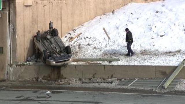 19-year-old Dearborn driver killed in rollover crash on Southfield freeway