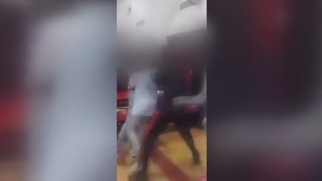 River Rouge school fight leaves student hospitalized: Mother looking for answers