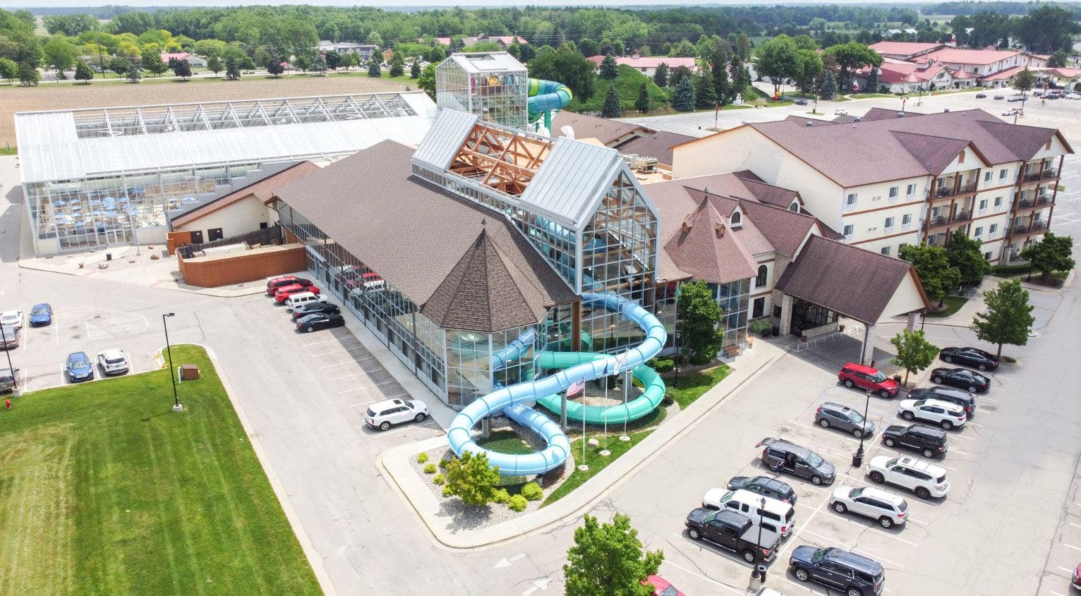 Ferndale man exposed himself to minors in Zehnder's Splash Village hot tub, prosecutors say