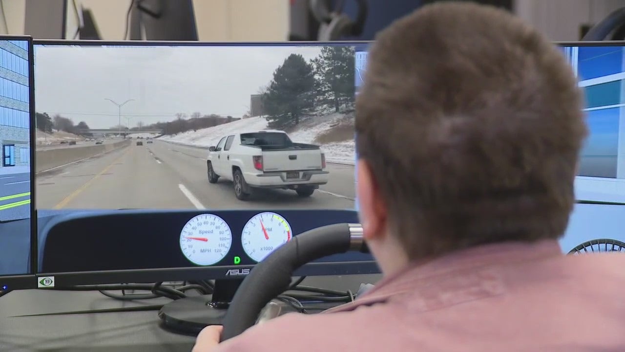 Southfield organization's driving simulator helps train people with disabilities to drive