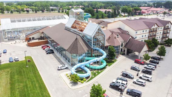 Ferndale man exposed himself to minors in Zehnder's Splash Village hot tub, prosecutors say