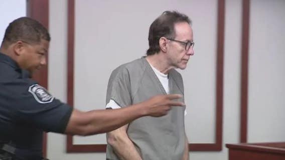 'Hockey doc' pleads no contest to nearly 30 counts of sexual abuse of young players