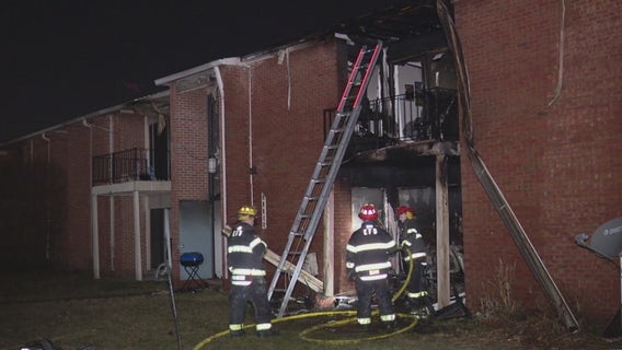 Roseville apartment residents displaced by fire, officials call Red Cross