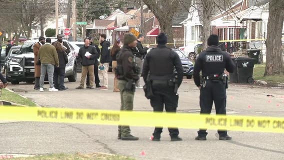 Man bringing in groceries killed after getting caught in crossfire on Detroit's east side