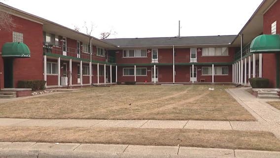 Online date turns into ambush - man beaten and robbed at gunpoint in Warren