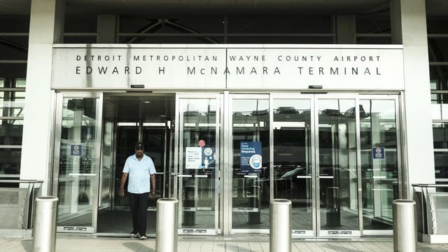 24/7 Michigan-made store opens at Detroit Metro Airport