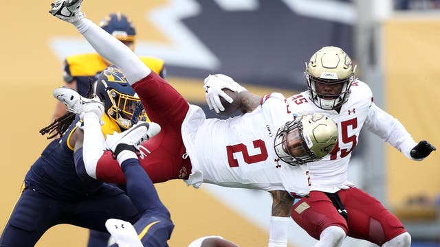 Michigan Panthers down Showboats to open UFL season with road win