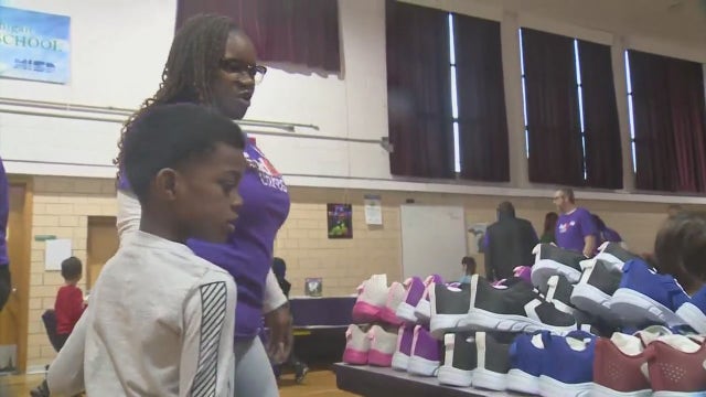 FedEx partners with Operation Warm to outfit kids with new shoes