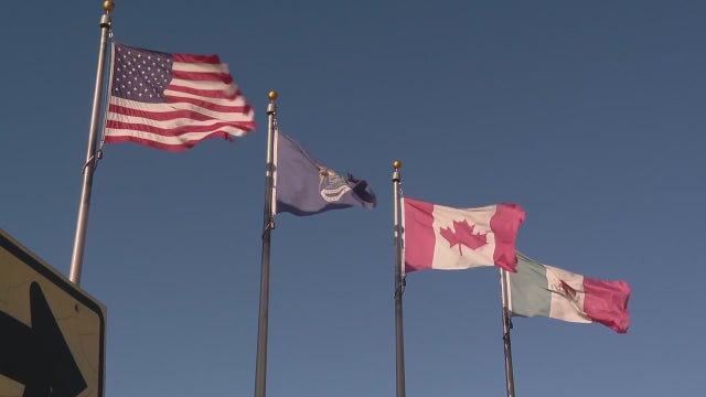 Mother takes Ambassador Bridge by mistake, now faces deportation from the U.S.