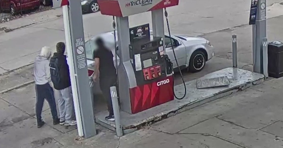 Three alleged suspects in Detroit gas station carjacking arrested | FOX ...