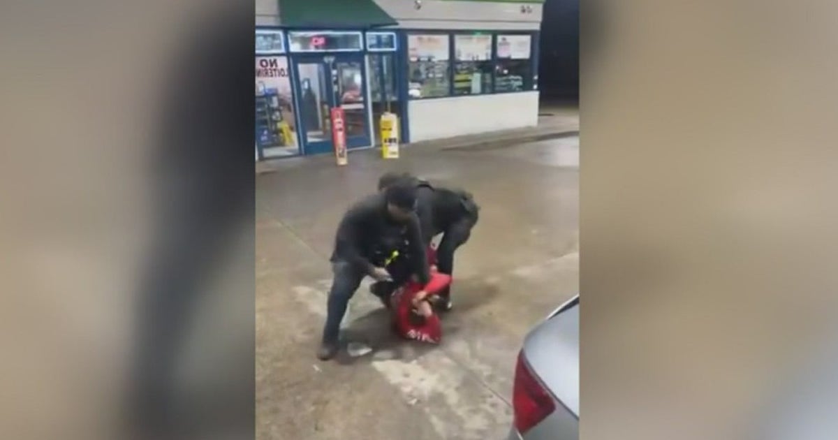 Detroit man alleges excessive force after arrest caught on video | FOX ...