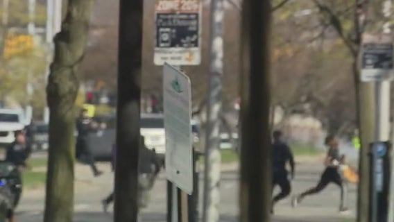 Escapee runs from Detroit police while still in cuffs