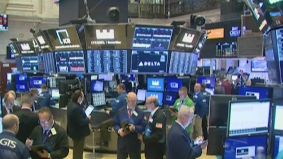 Trump tariffs: Financial experts comment as stock market plunges