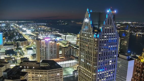 A chilly start to the week Monday with below-average temperatures, rain and light snow