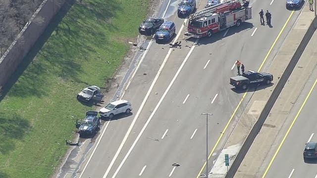 3-vehicle crash on I-94 in St. Clair Shores; at-fault driver may have been intoxicated