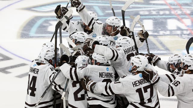 Michaels lifts Western Michigan to 3-2 2OT Frozen Four semifinal win over defending champion Denver