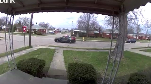 Stolen SUV leads police chase through Metro Detroit ending in crash on east side