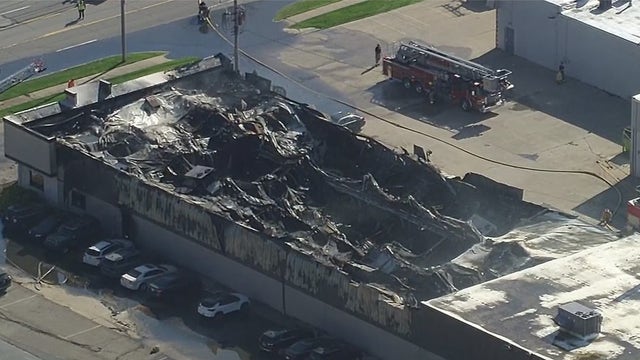 Roseville building fire investigation could take weeks, authorities say