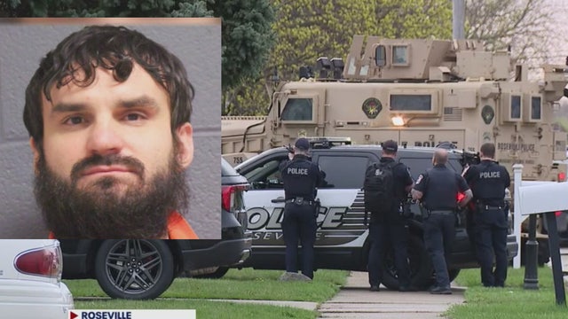 Barricaded gunman surrenders after allegedly shooting 2 women in Roseville