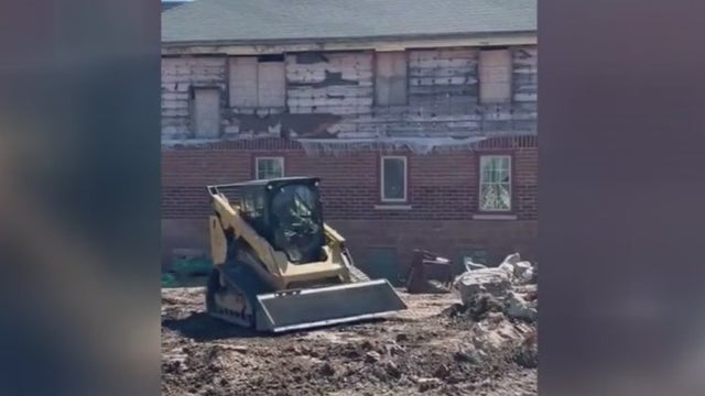 'Detroit Castle' stays standing as city removes lawsuit against property owner