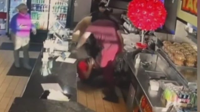 Video: DoorDash driver attacks restaurant owner over bathroom dispute