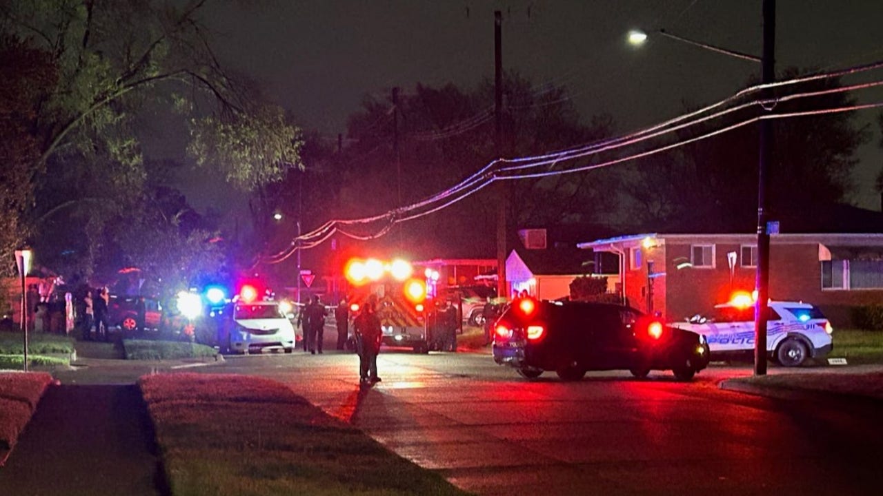 Trooper injured, suspect killed in Detroit shootout