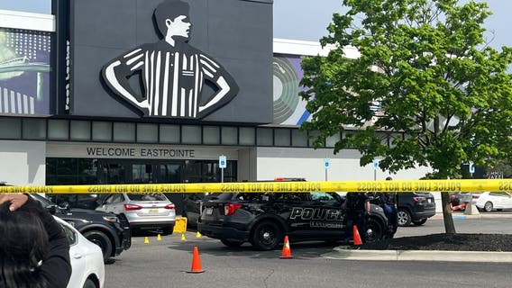 2 killed, 2 wounded in a shooting outside Foot Locker in Eastpointe