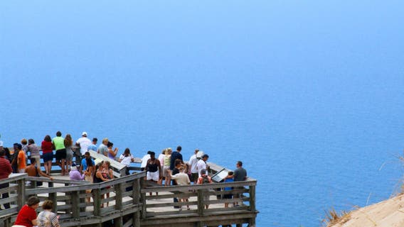 Sleeping Bear Dunes overlook removed, park service says