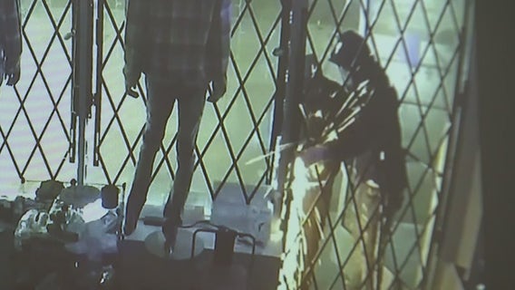 Detroit clothing store targeted three times by thieves, costing thousands in damages