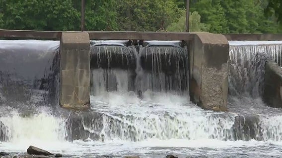 Village of Holly debates on the removal of Stiffs Mill Pond Dam