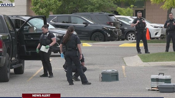 2 shot outside Meridian Mall near Lansing; suspect search ongoing