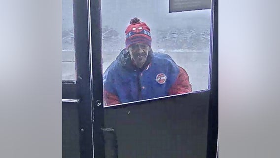 Suspect wanted for attacking man with bottle outside Detroit liquor store