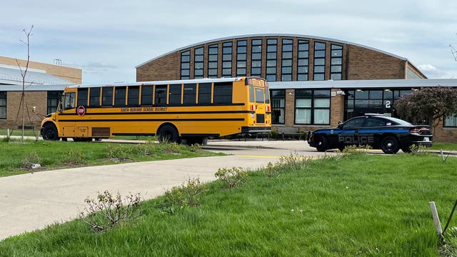 Thurston High School student shot in the hand on the bus during dismissal