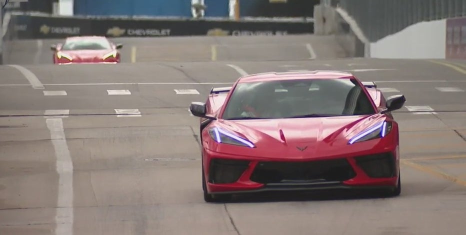 Detroit Grand Prix: Fans get the chance to take a lap around the track before the race
