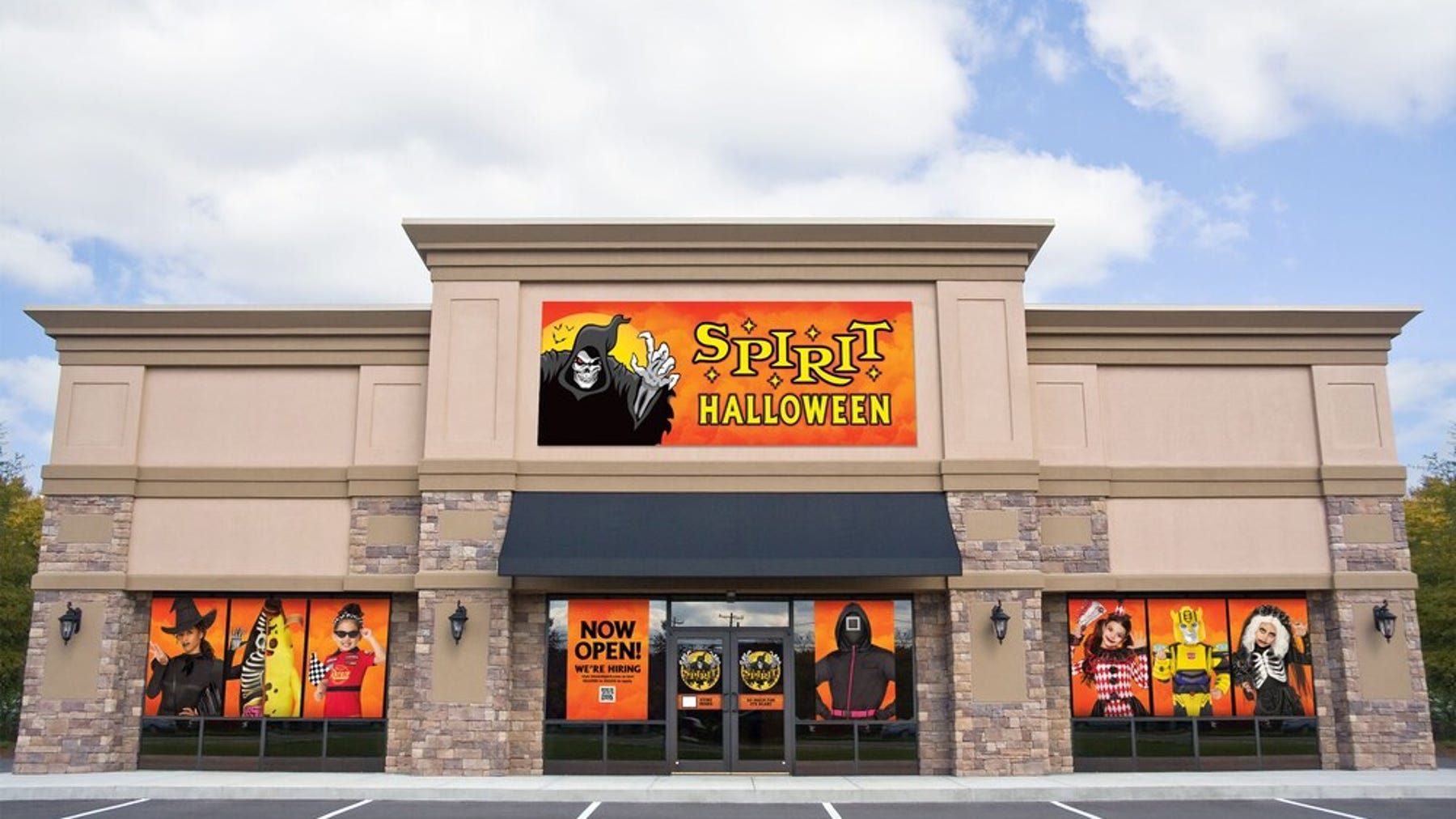 Spirit Halloween hiring 50,000 people for 2025 haunt season