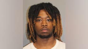 Police: Florida man caught with fraudulent credit cards, IDs after trying to cash bad check at Michigan bank
