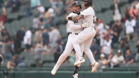Elko delivers RBI single in the 10th to help White Sox beat AL-leading Tigers 3-2