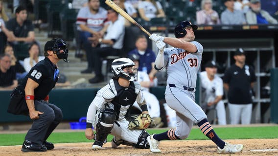Carpenter hits 3 homers as the Tigers reach 40 wins by pounding the White Sox 13-1