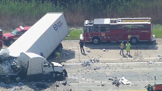 Driver of jackknifed semi-truck dies in crash involving MDOT vehicles on I-75