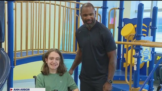 CS Mott Children's Hospital opens new indoor playground with U-M great Charles Woodson