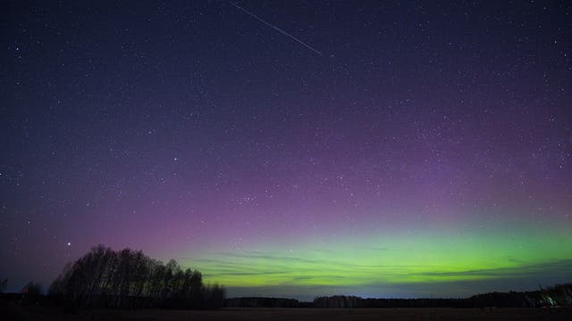 Northern lights in Michigan: Aurora borealis possible Sunday night