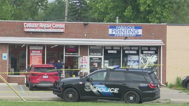 Livonia police shoot man who pointed gun at them outside phone store