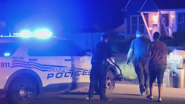 Detroit double shooting leaves 1 dead, 1 in critical condition