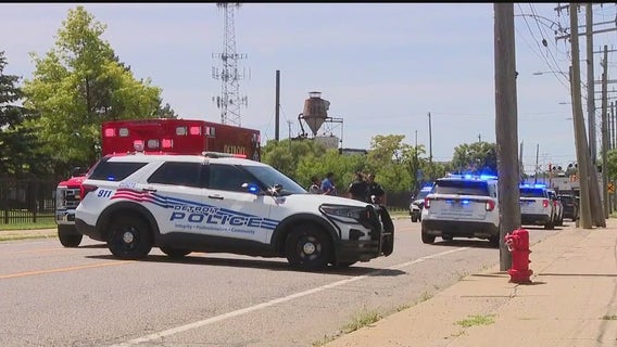 One hospitalized after shooting between feuding family in Detroit apartment elevator