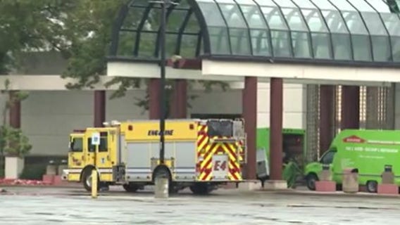 Oakland Mall reopening Saturday after flooding closure