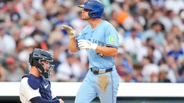 Surging Blue Jays beat slumping Tigers in a matchup of 1st-place teams going in opposite directions